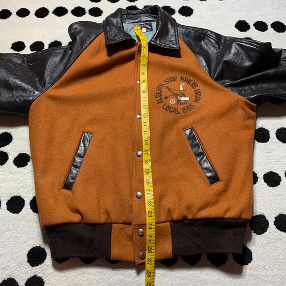 Vintage Varsity Bomber Jacket 44 Brown Wool Leather Quilt Lined Miners Union - Picture 12 of 13